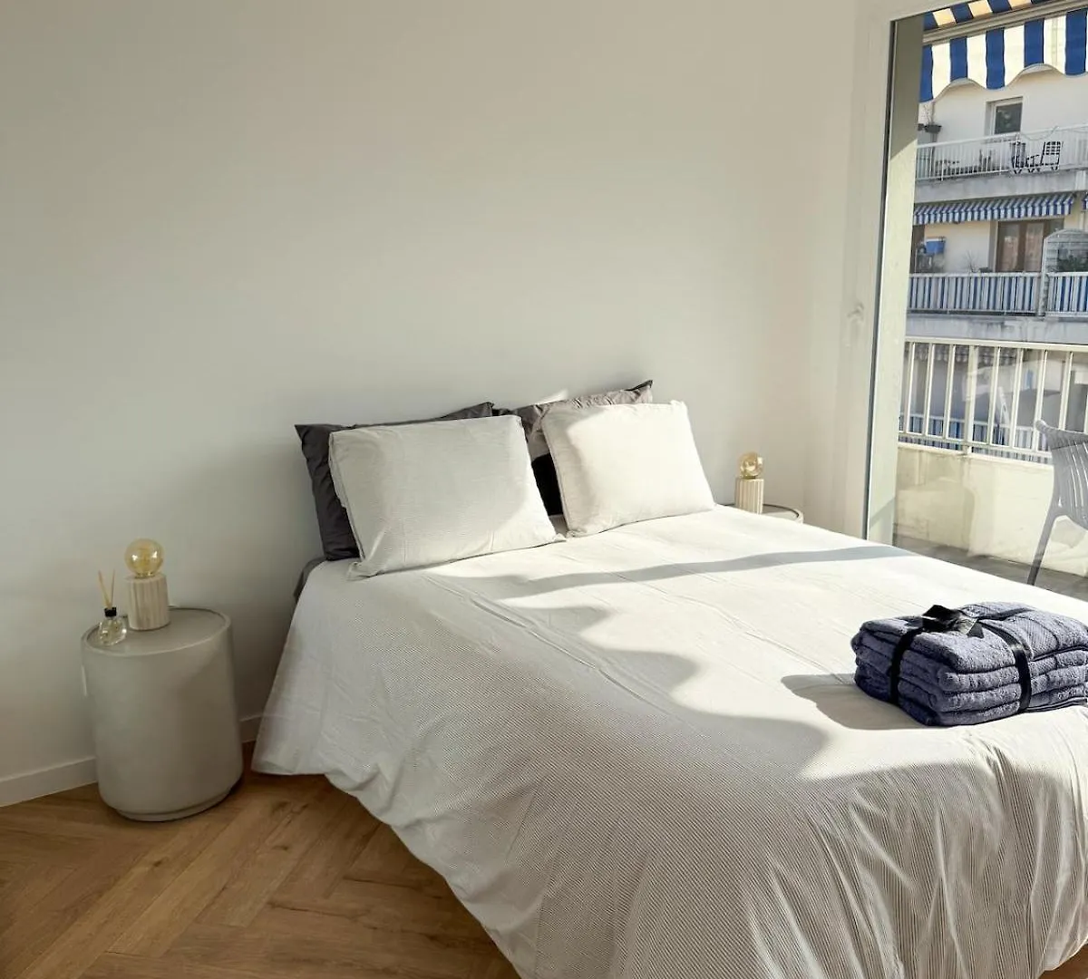Port De Nice, Appartement 4Pers Emplacement Ideal Tout Equipe Balcon France