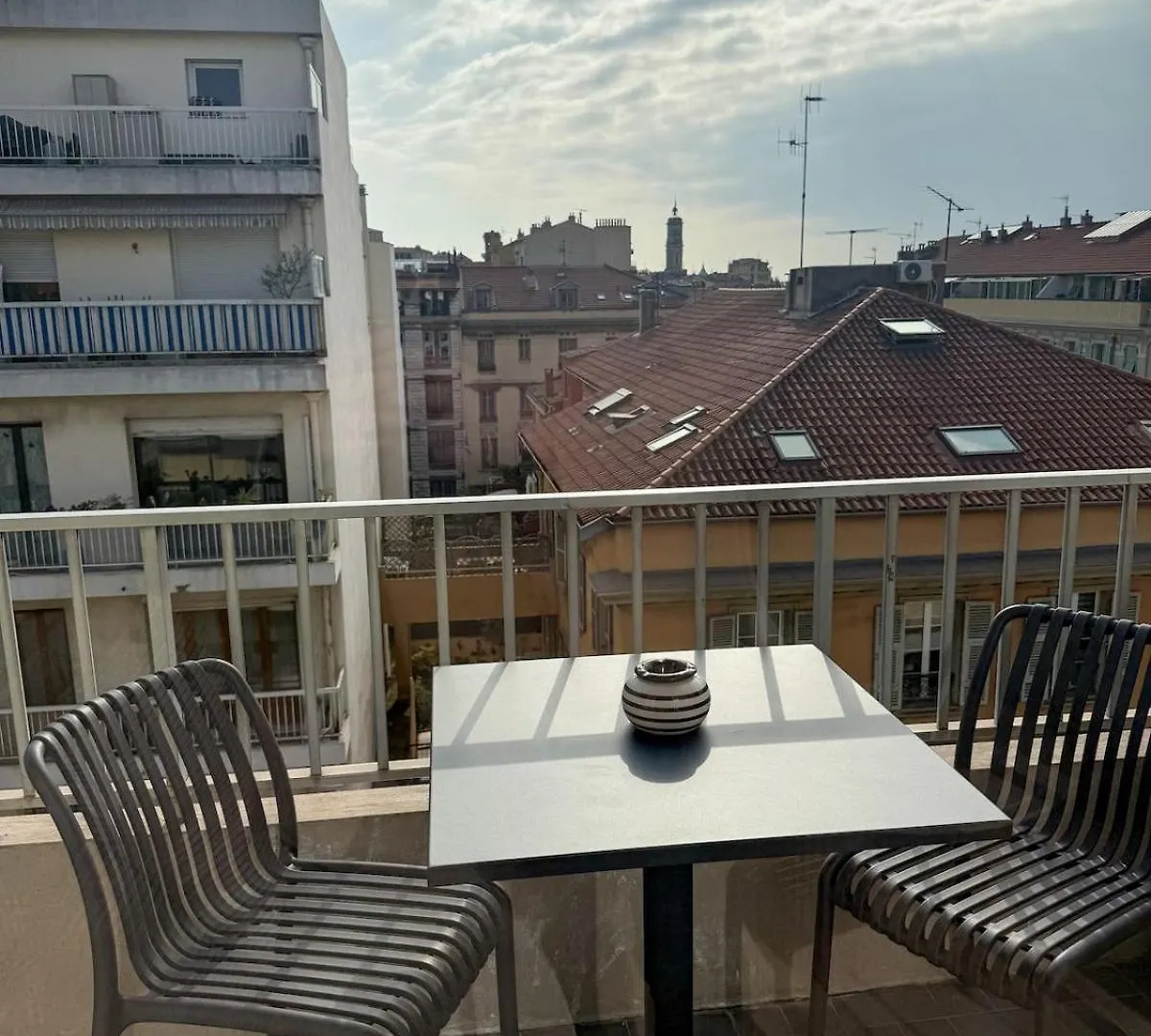 Apartment Port De Nice, Appartement 4Pers Emplacement Ideal Tout Equipe Balcon
